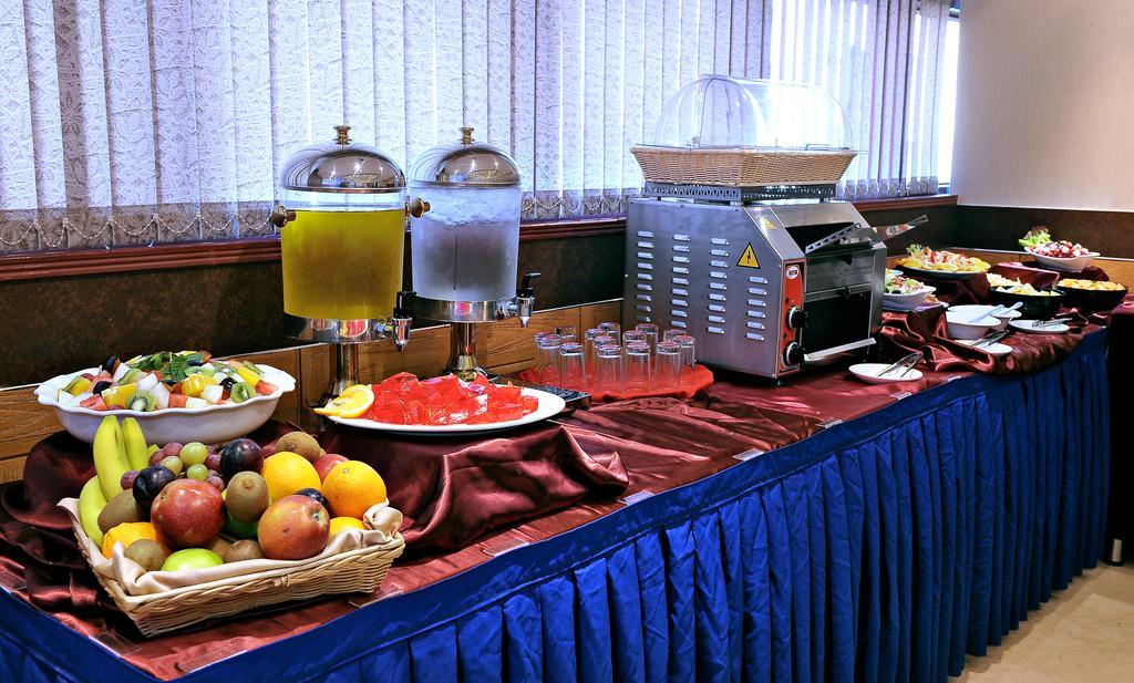 Signature Inn Al Riqqa Dubai Eksteriør billede