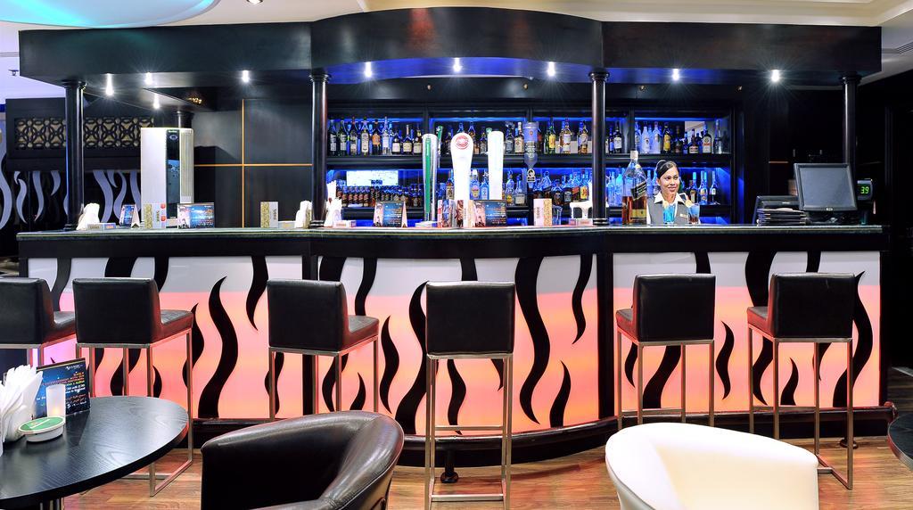 Signature Inn Al Riqqa Dubai Eksteriør billede