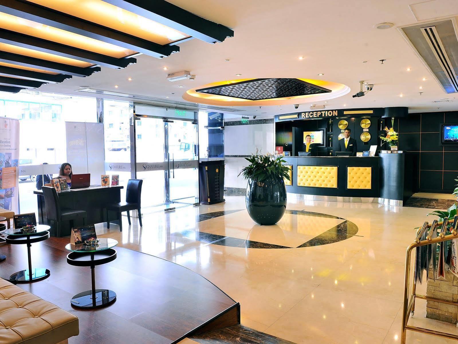 Signature Inn Al Riqqa Dubai Eksteriør billede