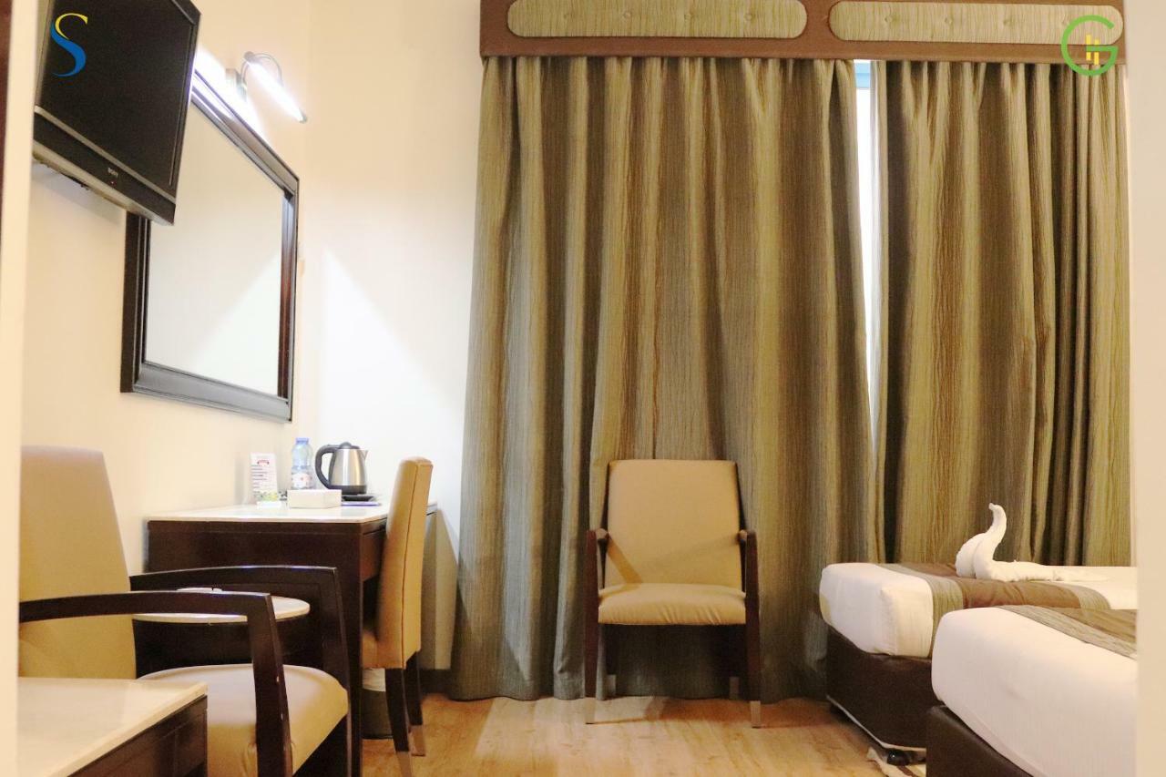 Signature Inn Al Riqqa Dubai Eksteriør billede