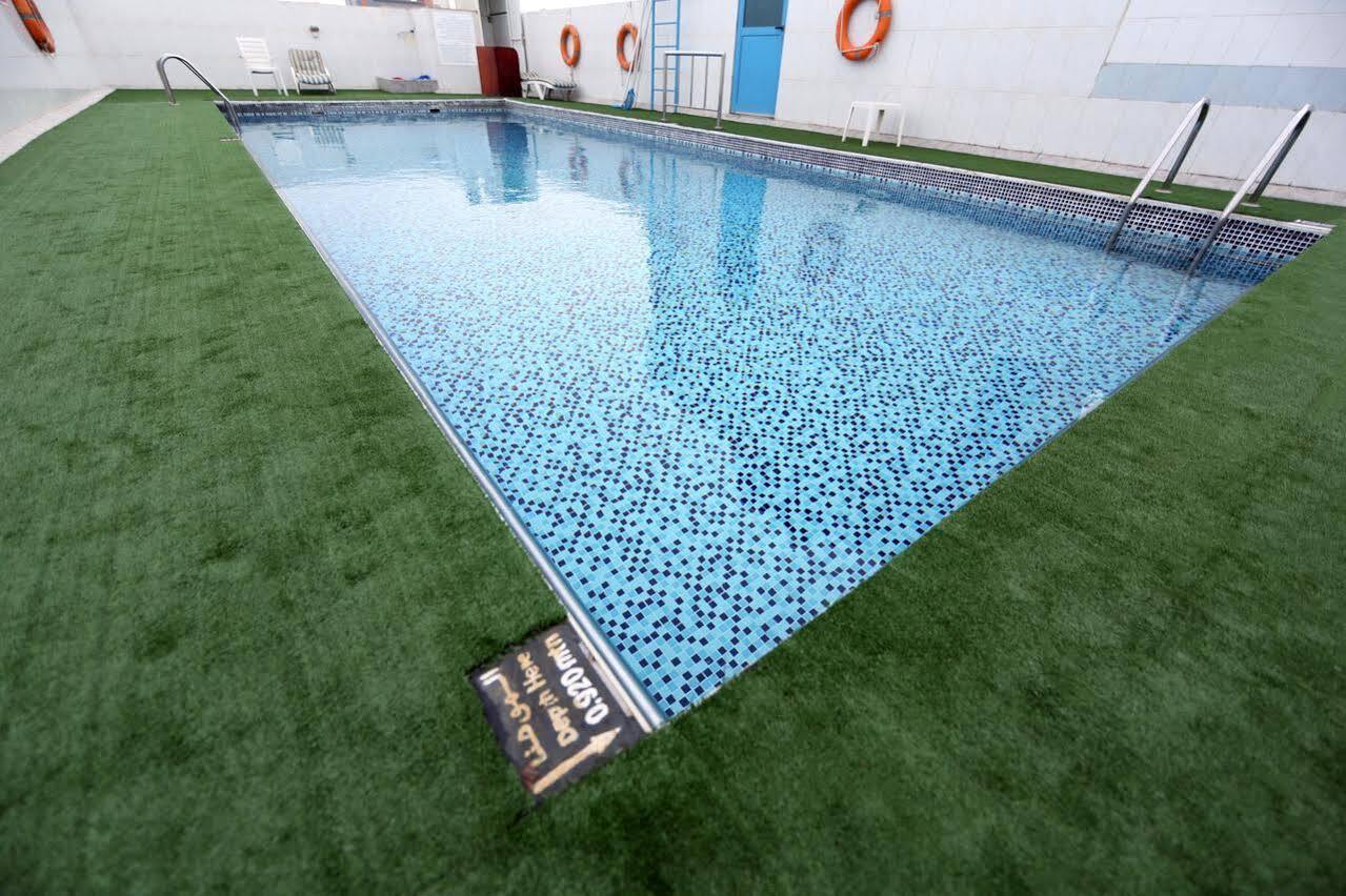 Signature Inn Al Riqqa Dubai Eksteriør billede