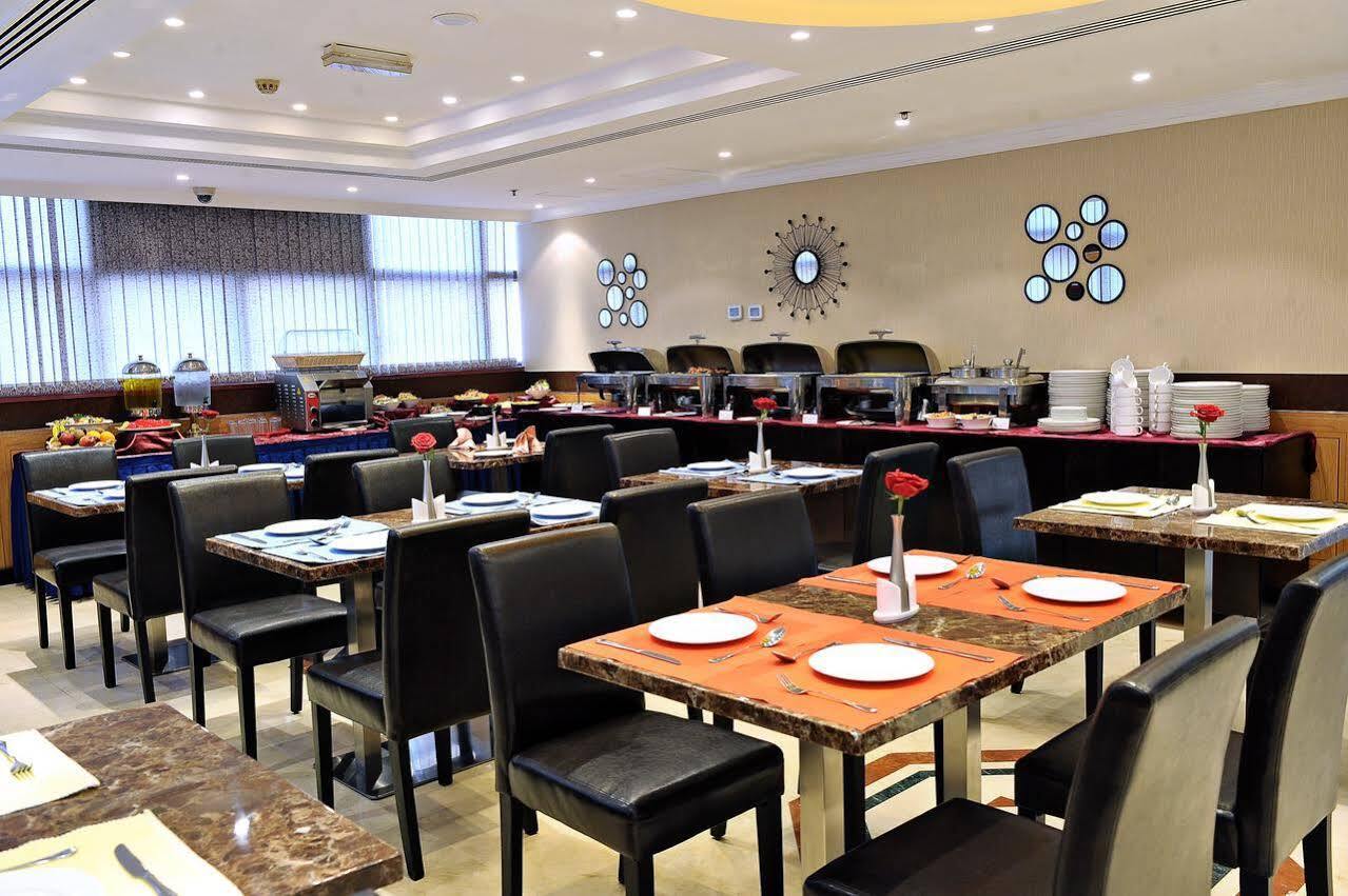Signature Inn Al Riqqa Dubai Eksteriør billede