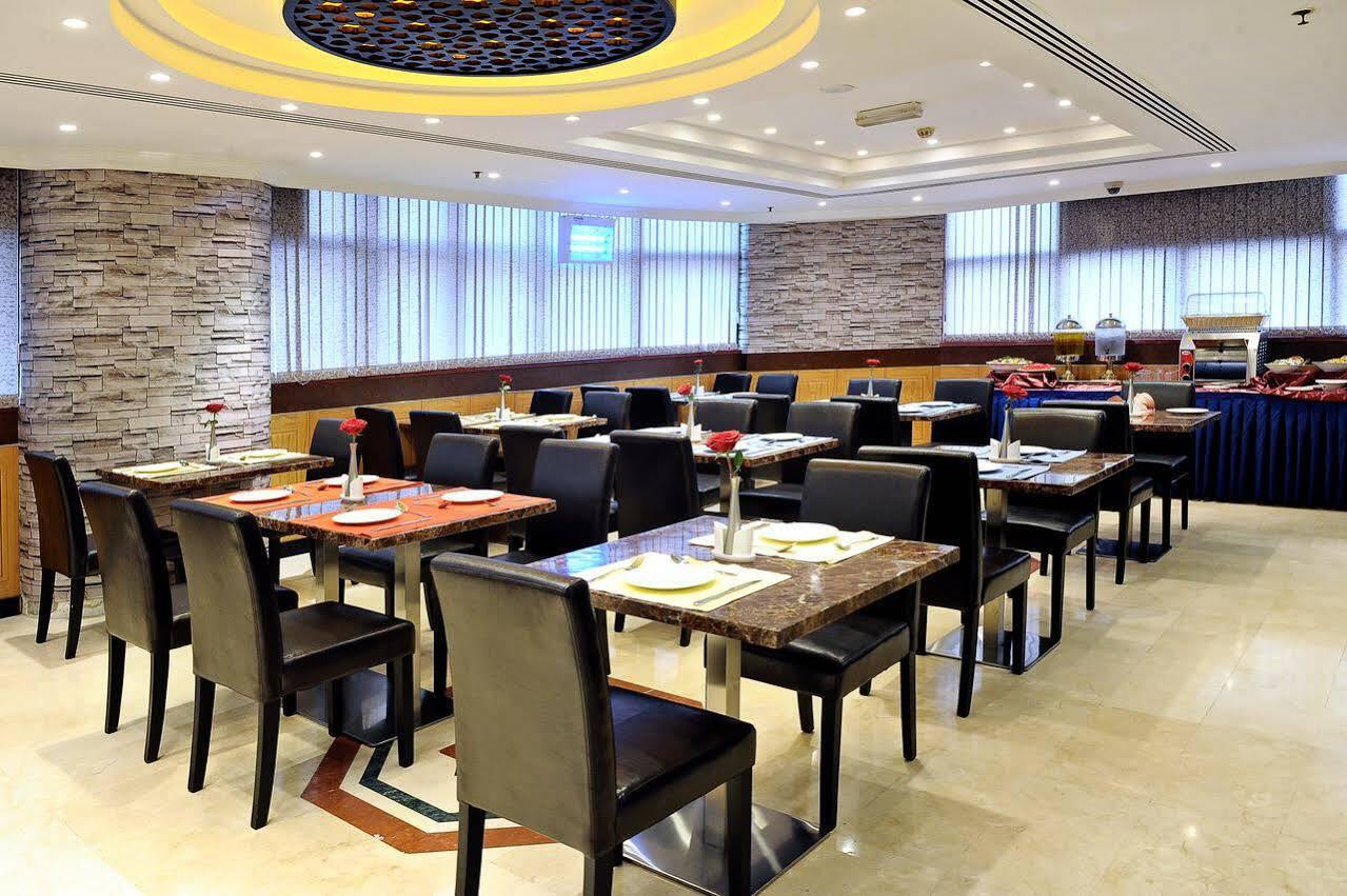 Signature Inn Al Riqqa Dubai Eksteriør billede