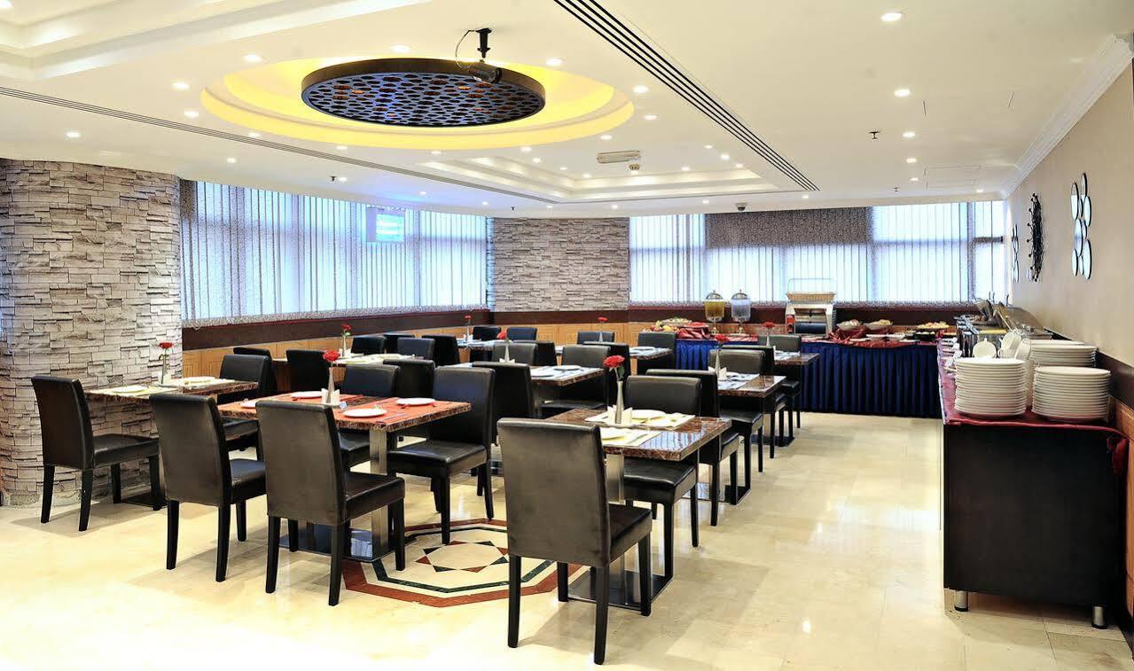 Signature Inn Al Riqqa Dubai Eksteriør billede